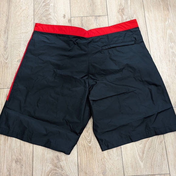 Mens SALVATORE FERRAGAMO Colorblock Shorts Black/Red - Picture 3 of 5